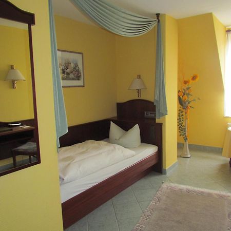 Hotel Zum Erker Требур Экстерьер фото